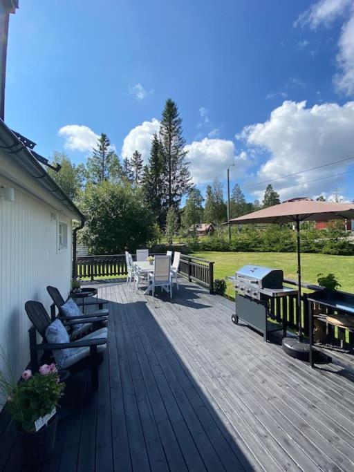 Mysigt Hus Naera Hav Och Skog Pa Haerliga Alnoe Huvilat